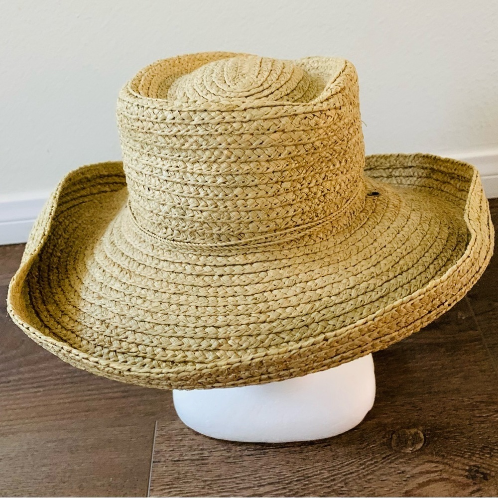 Scala hat - Picture 2 of 7